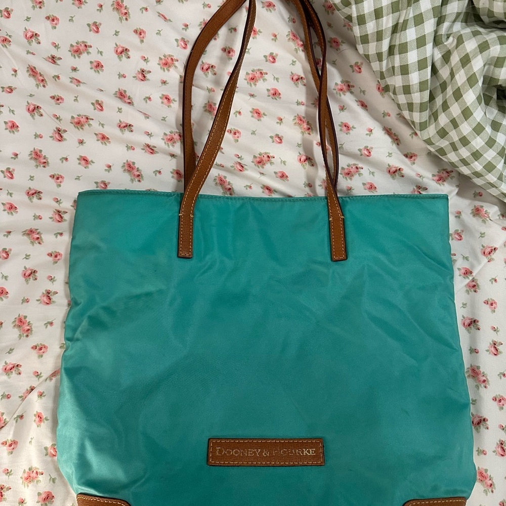 ✨ VINTAGE ✨ Dooney & Bourke Kelly Green Canvas Tote Bag - Picture 2 of 5